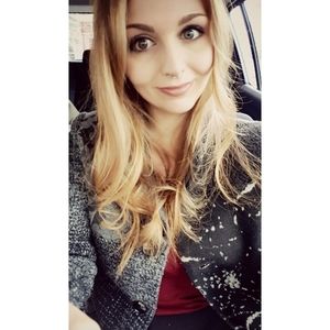 Meet your Posher, Viktoria